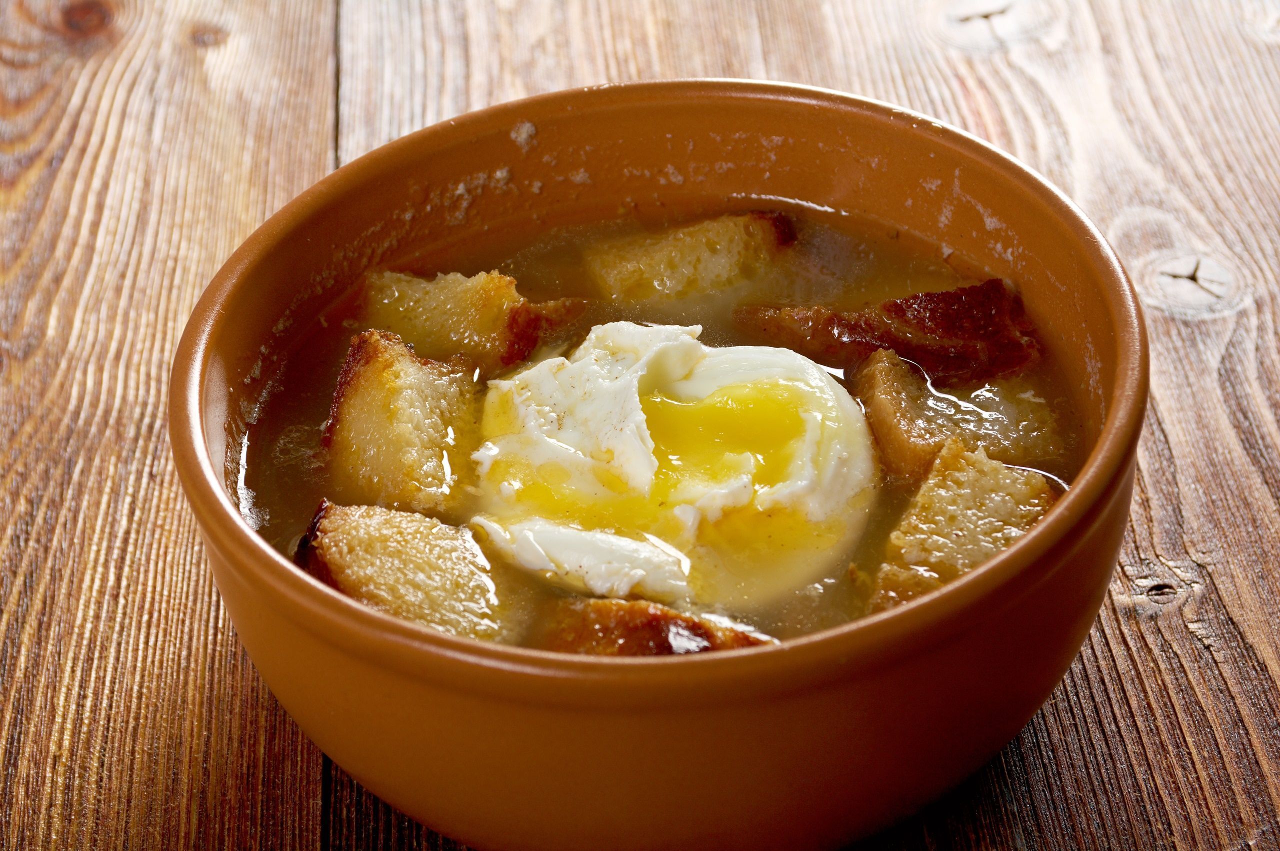 Receta sopa castellana