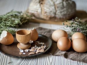 Colina, el nutriente desconocido (pero muy valioso) que encontrarás en los huevos camperos