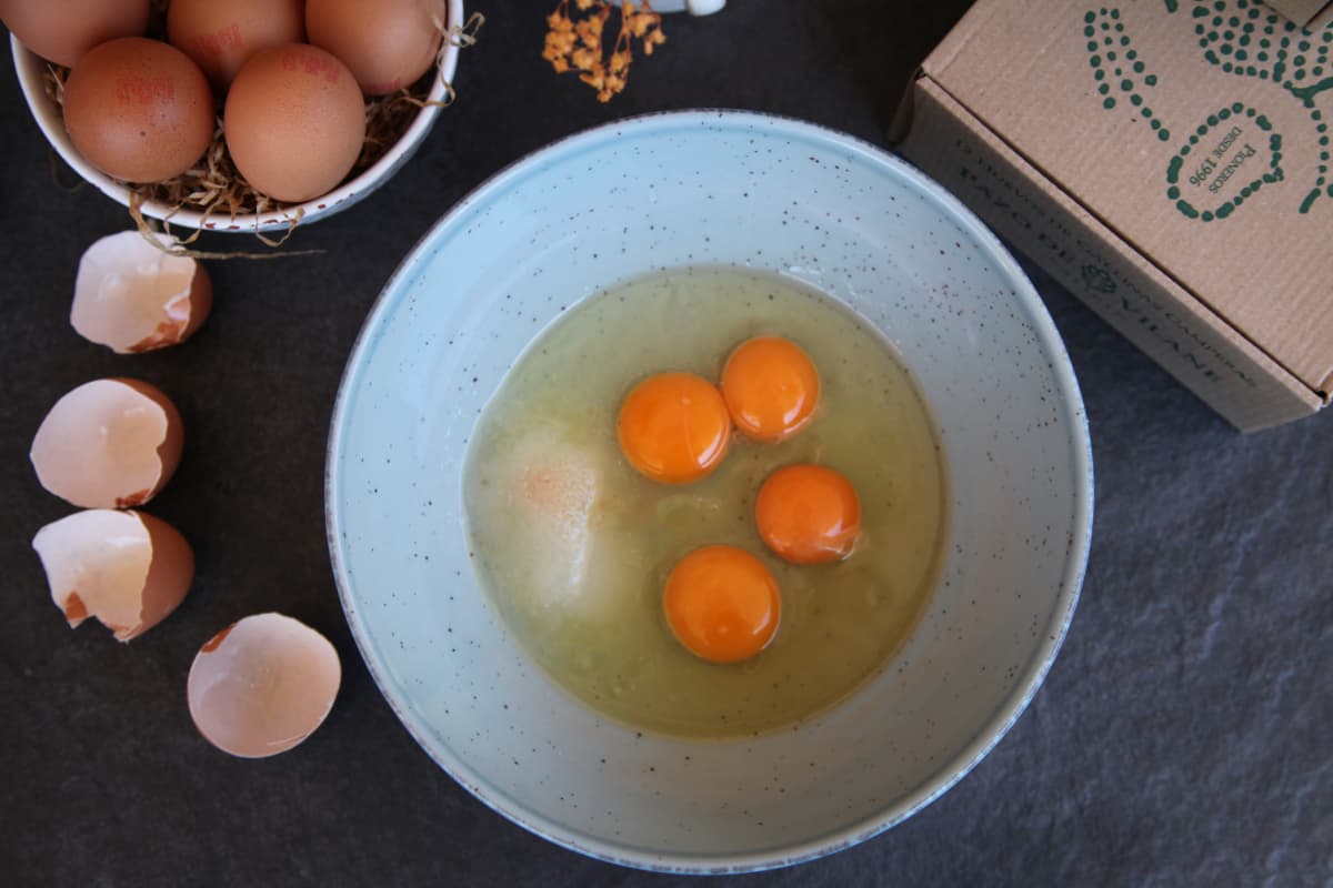 huevos camperos para rosquillas de san isidro